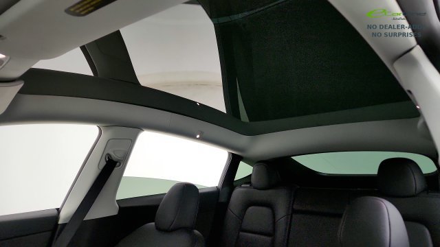 Used 2025 Tesla Model Y Long Range RWD image 76