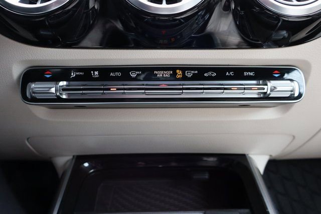 Used 2023 Mercedes-Benz GLA 250 4MATIC image 10