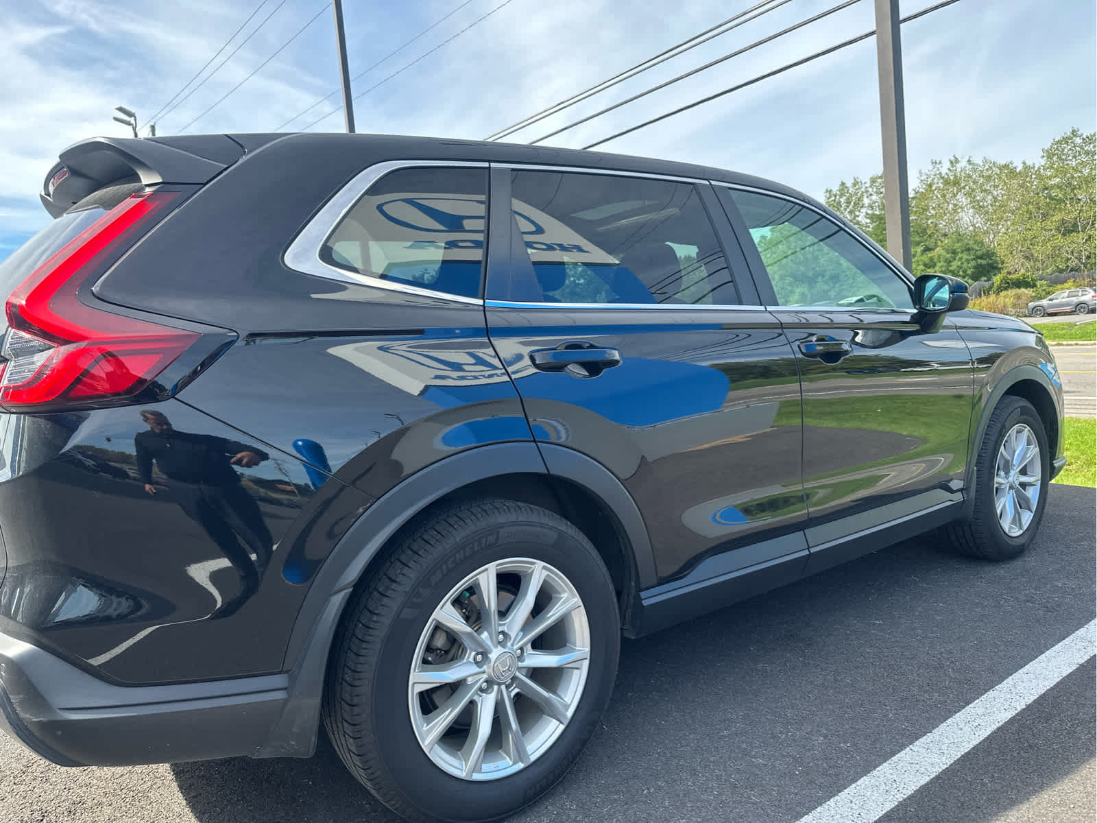 Used 2024 Honda CR-V EX-L image 4