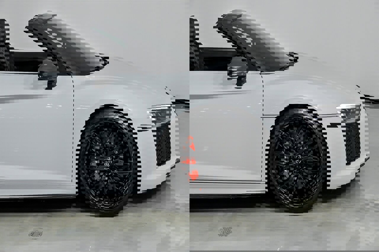 Used 2018 Audi R8 V10 plus image 15