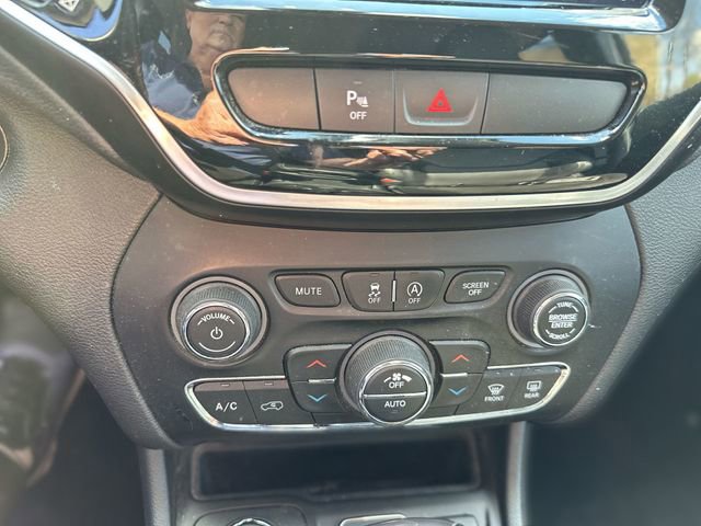 Used 2019 Jeep Cherokee Limited image 20