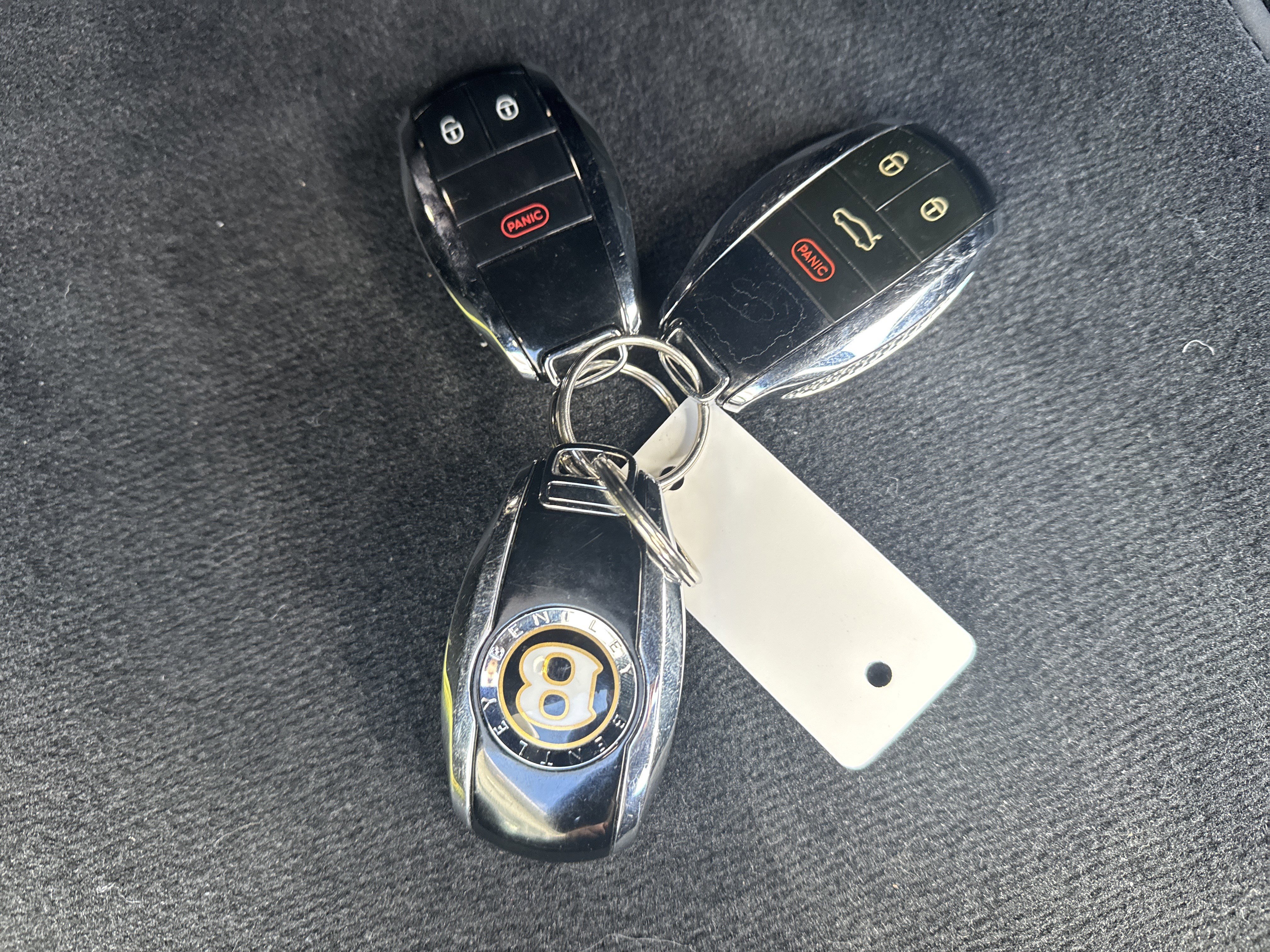 Used 2020 Bentley Continental GT image 29