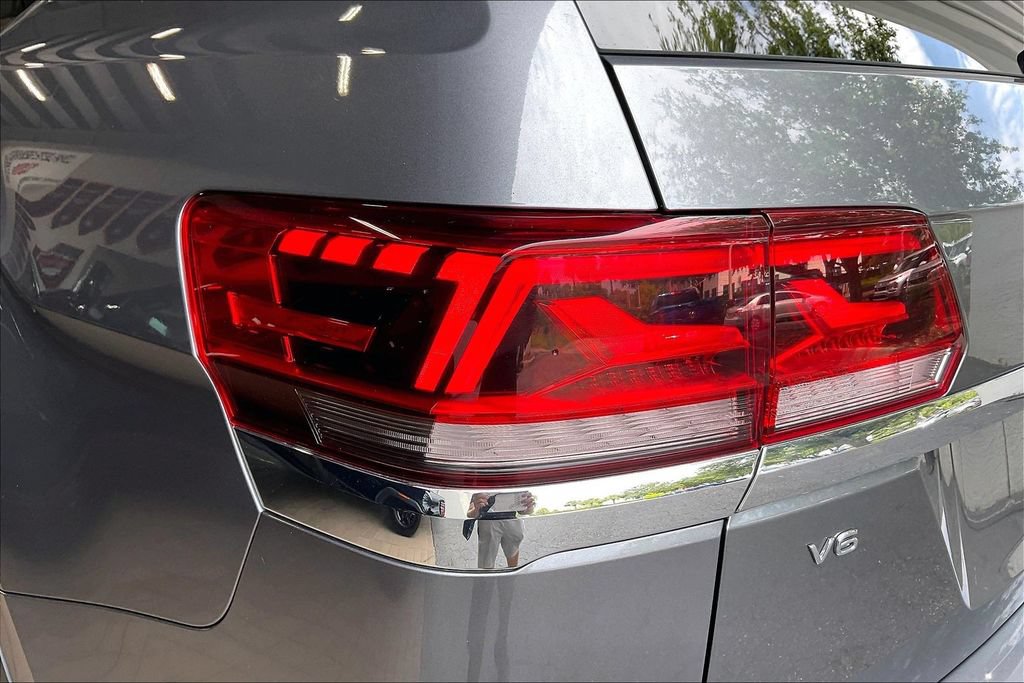 Used 2022 Volkswagen Atlas SEL AWD/4WD image 19