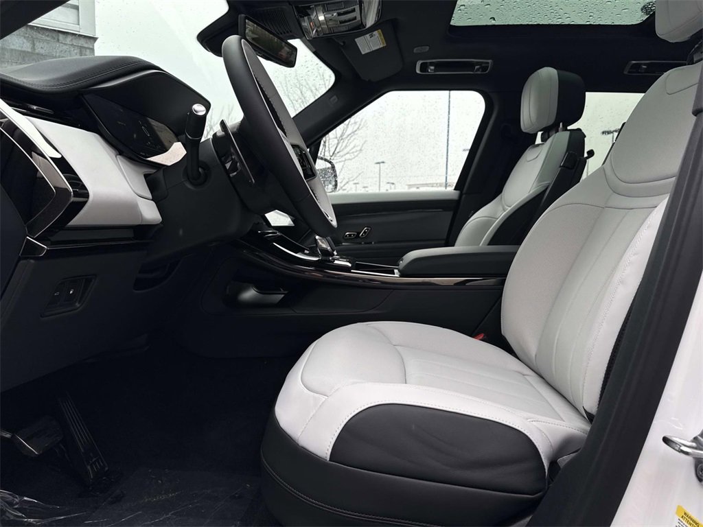 New 2026 Land Rover Range Rover Sport Dynamic SE image 19