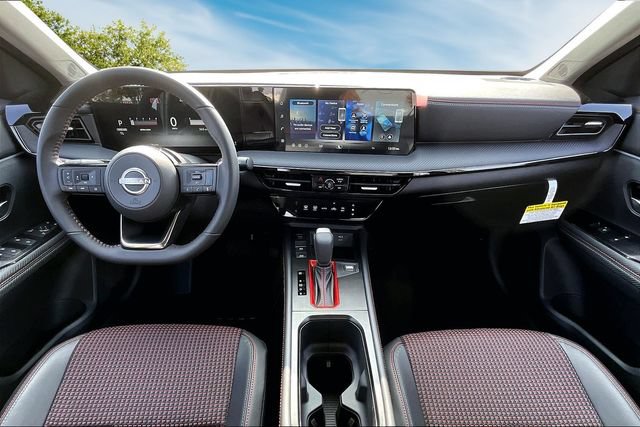 New 2026 Nissan Kicks SR FWD image 5
