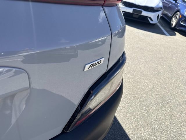 Used 2023 Hyundai Kona SEL w/ Cargo Package image 8