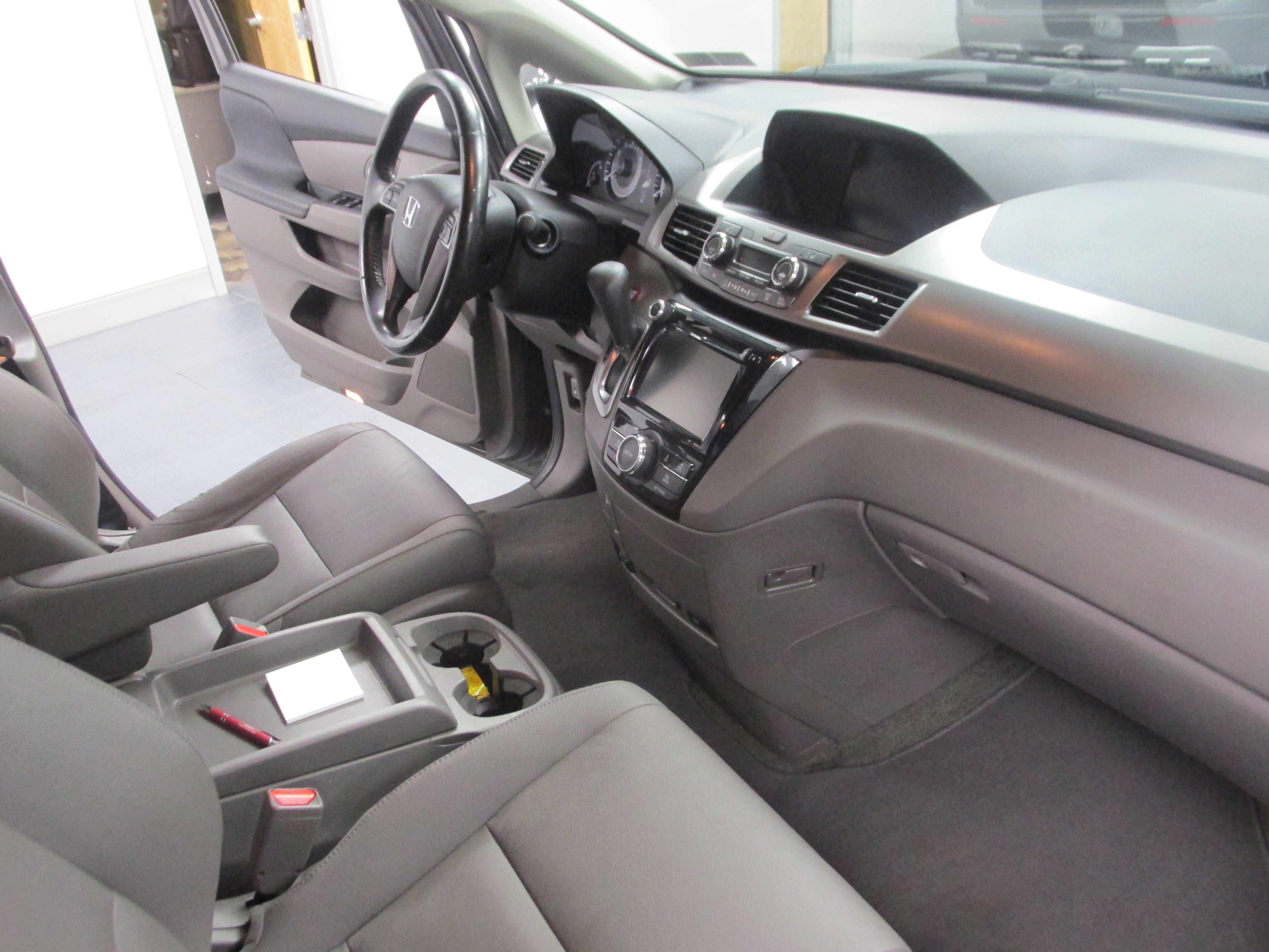Used 2016 Honda Odyssey EX-L image 22