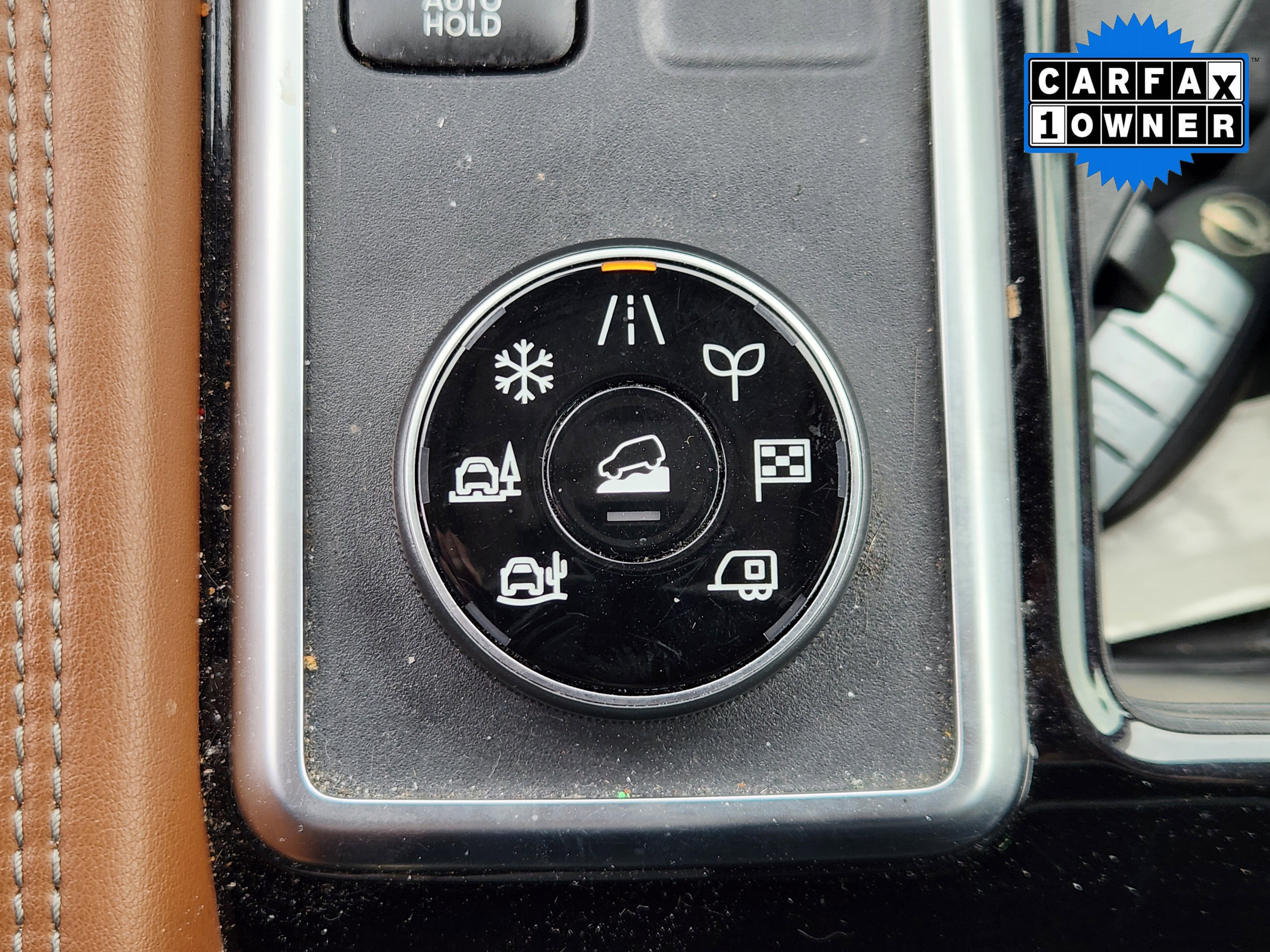 Certified 2022 Nissan Pathfinder Platinum image 24