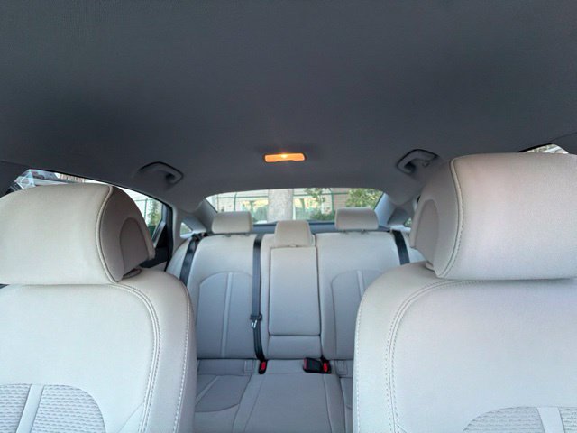 Used 2017 Hyundai Sonata SE w/ Cargo Package FWD image 8