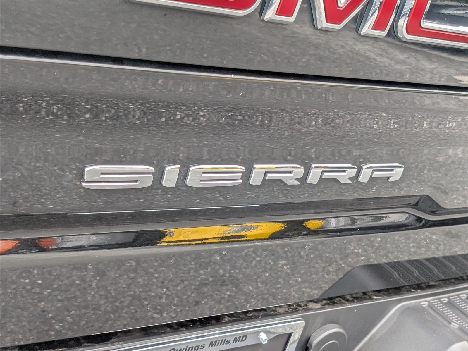 Used 2025 GMC Sierra 1500 SLT RWD image 9