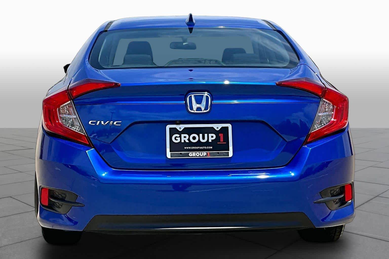 Used 2018 Honda Civic EX image 5