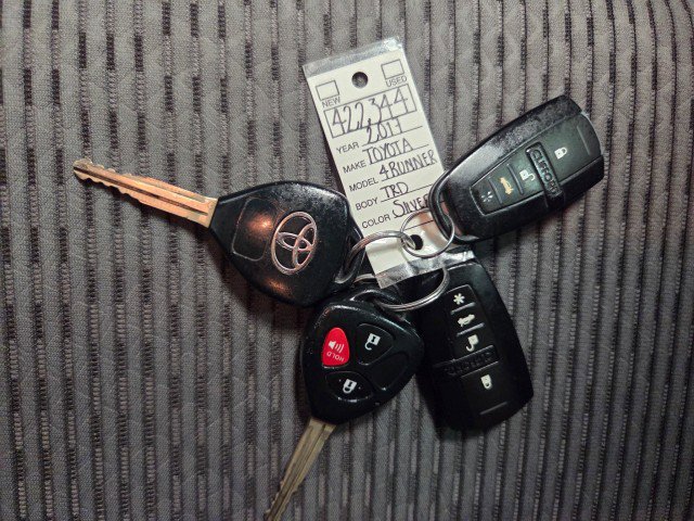 Used 2017 Toyota 4Runner SR5 image 45