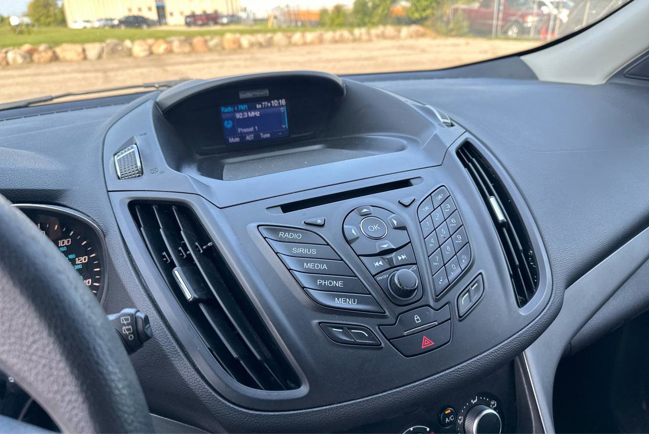 Used 2014 Ford Escape SE FWD image 15