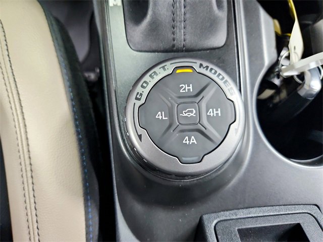 Used 2023 Ford Bronco Wildtrak image 27