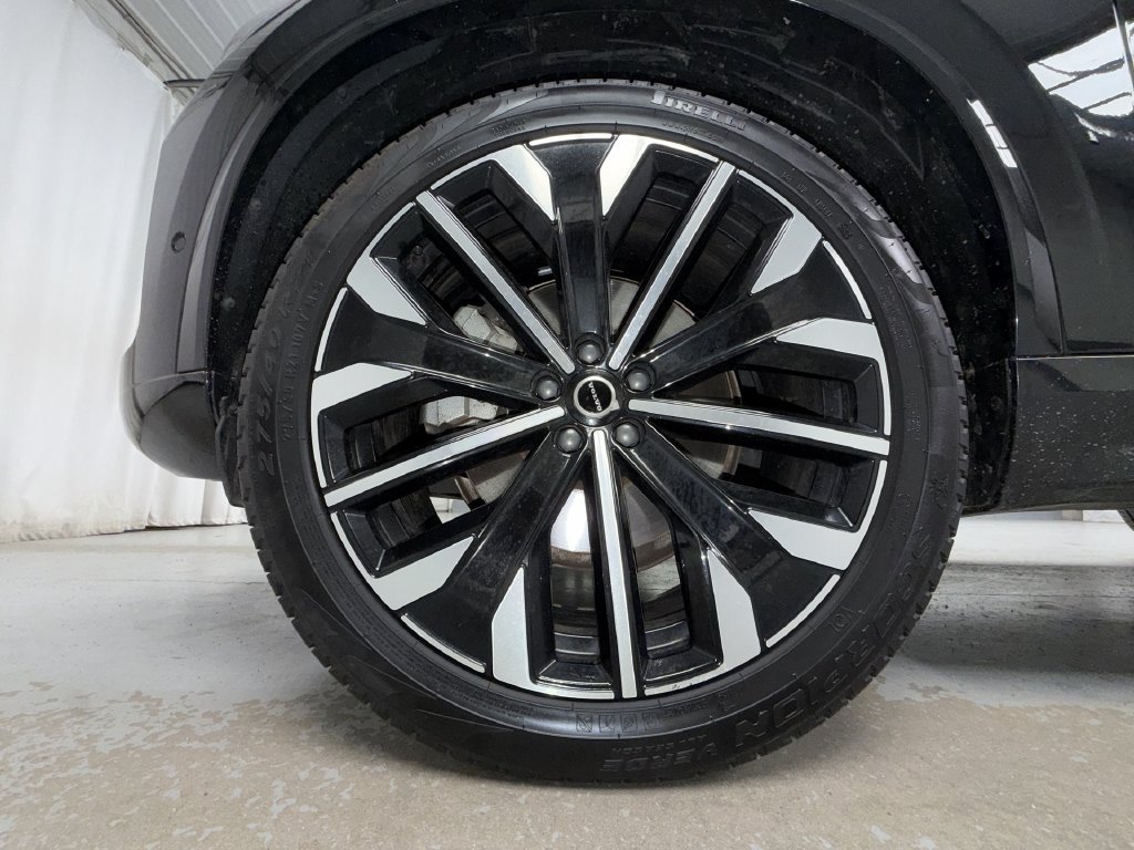 Used 2026 Volvo XC90 B6 Plus AWD/4WD image 14