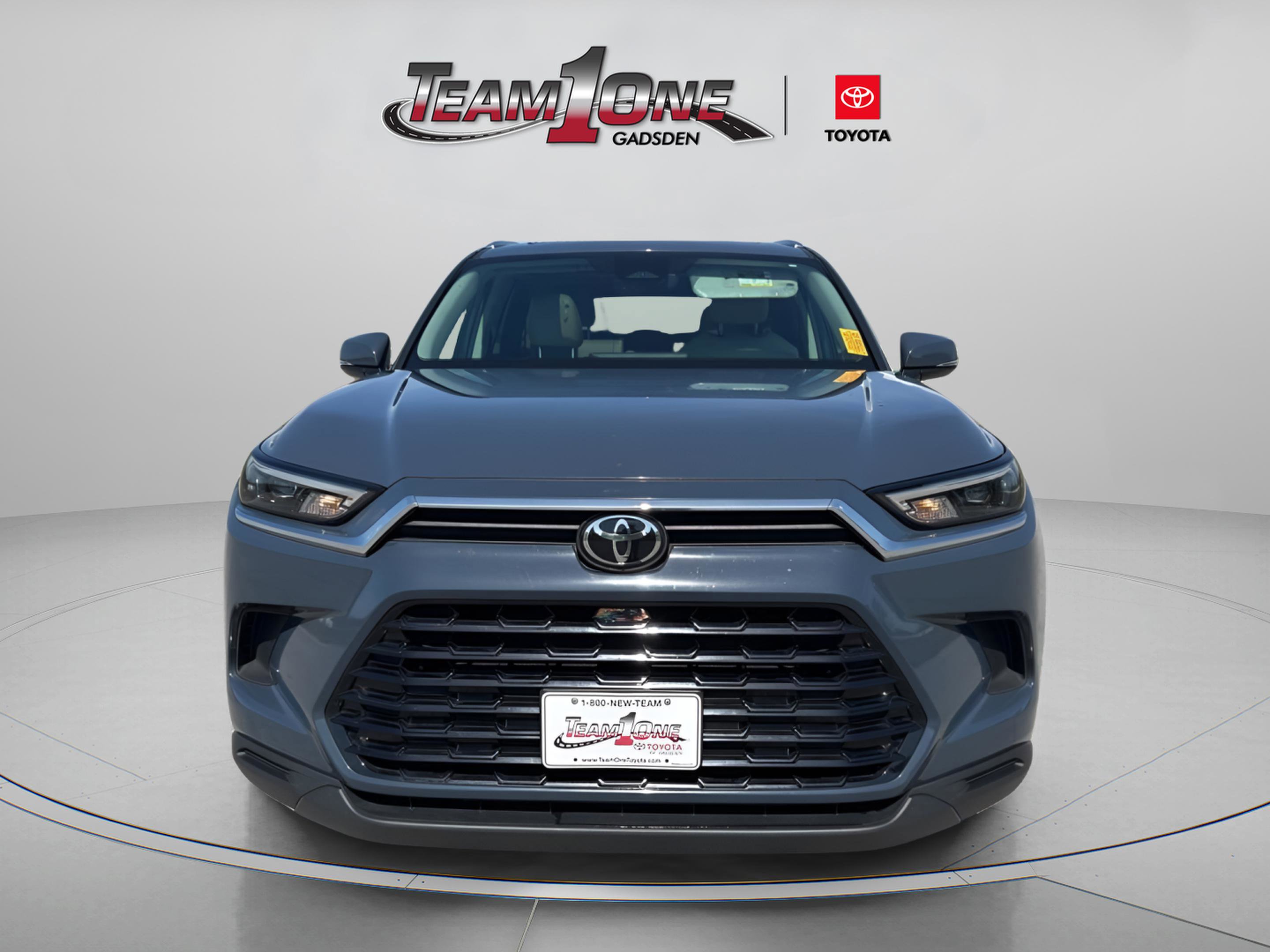 Certified 2024 Toyota Grand Highlander AWD image 4