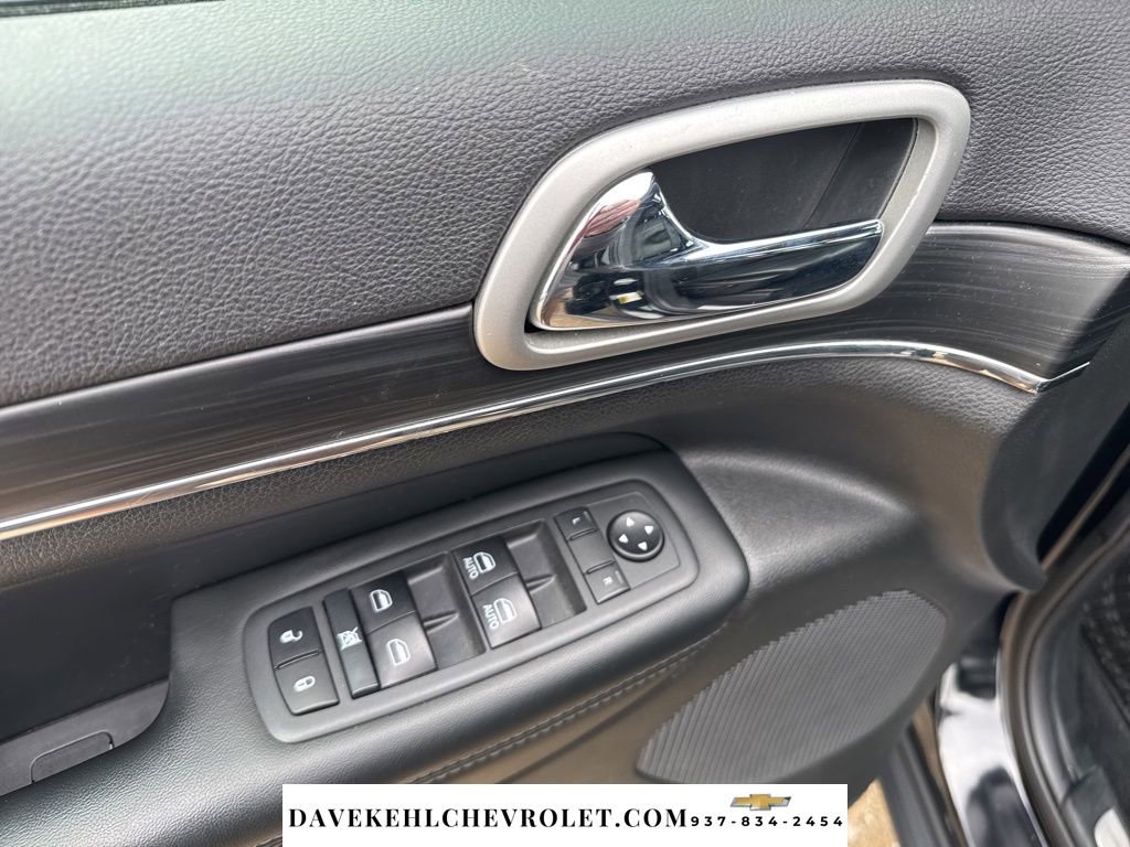 Used 2020 Jeep Grand Cherokee Limited w/ Luxury Group II image 9