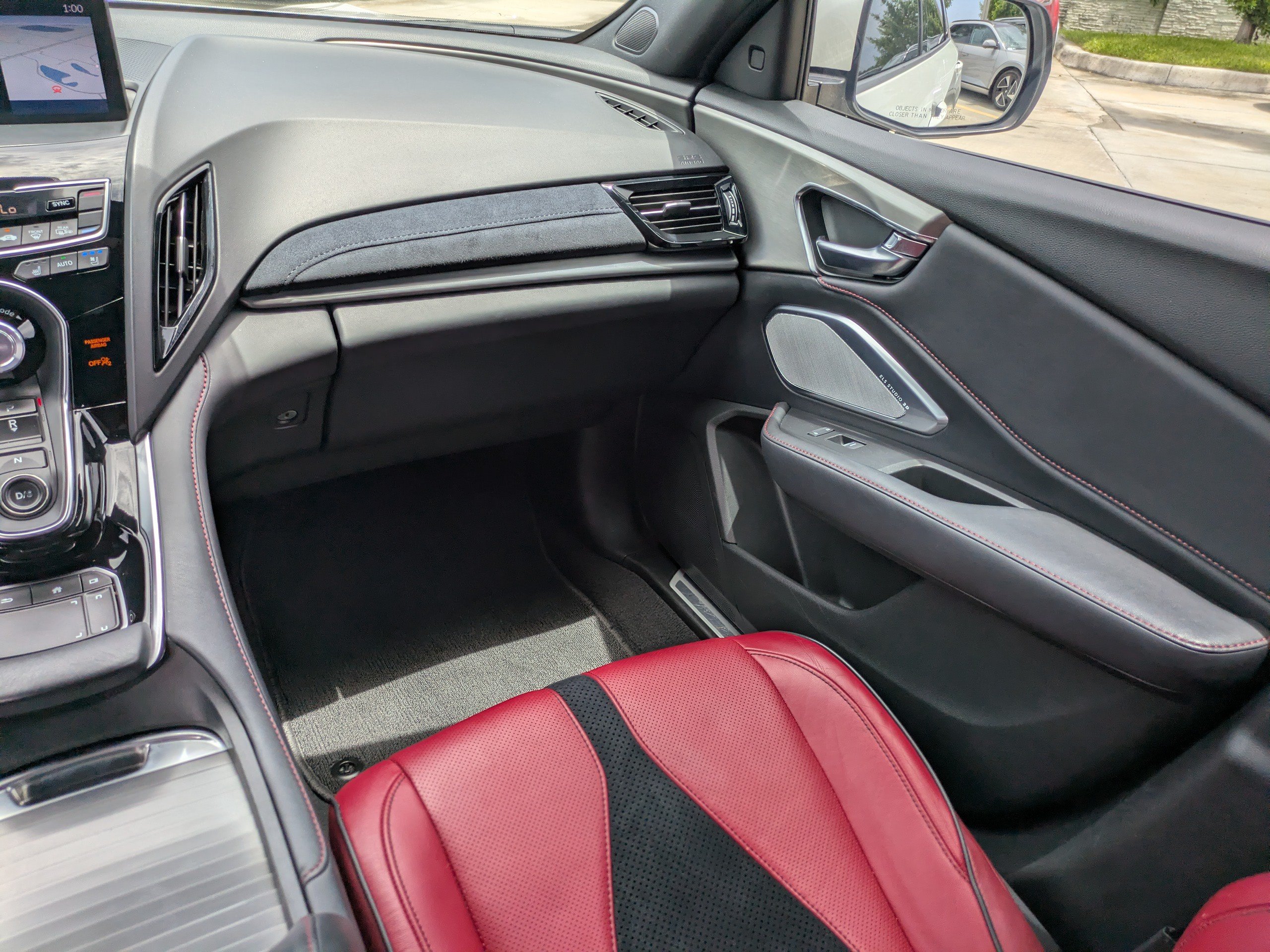 Used 2019 Acura RDX w/ Advance Package FWD image 16