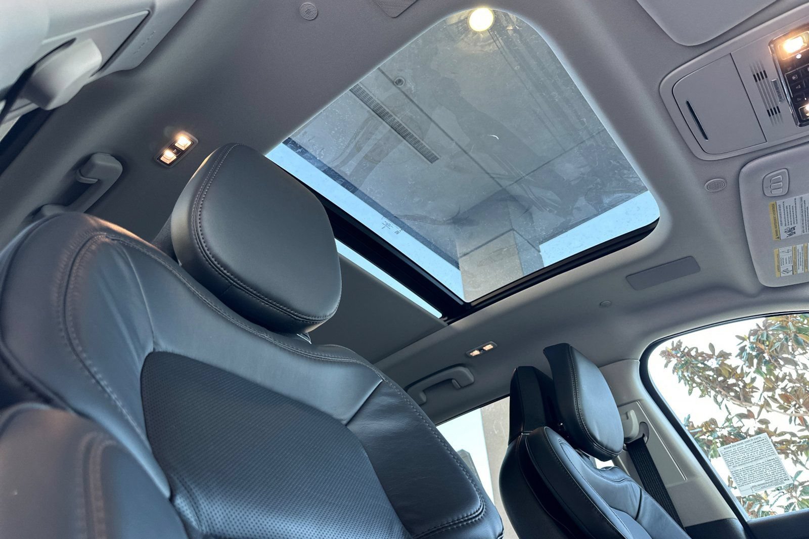 New 2026 Lincoln Aviator Reserve AWD/4WD image 17