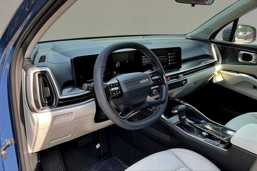 New 2026 Kia Sorento S w/ S Panoramic Sunroof Package FWD image 7