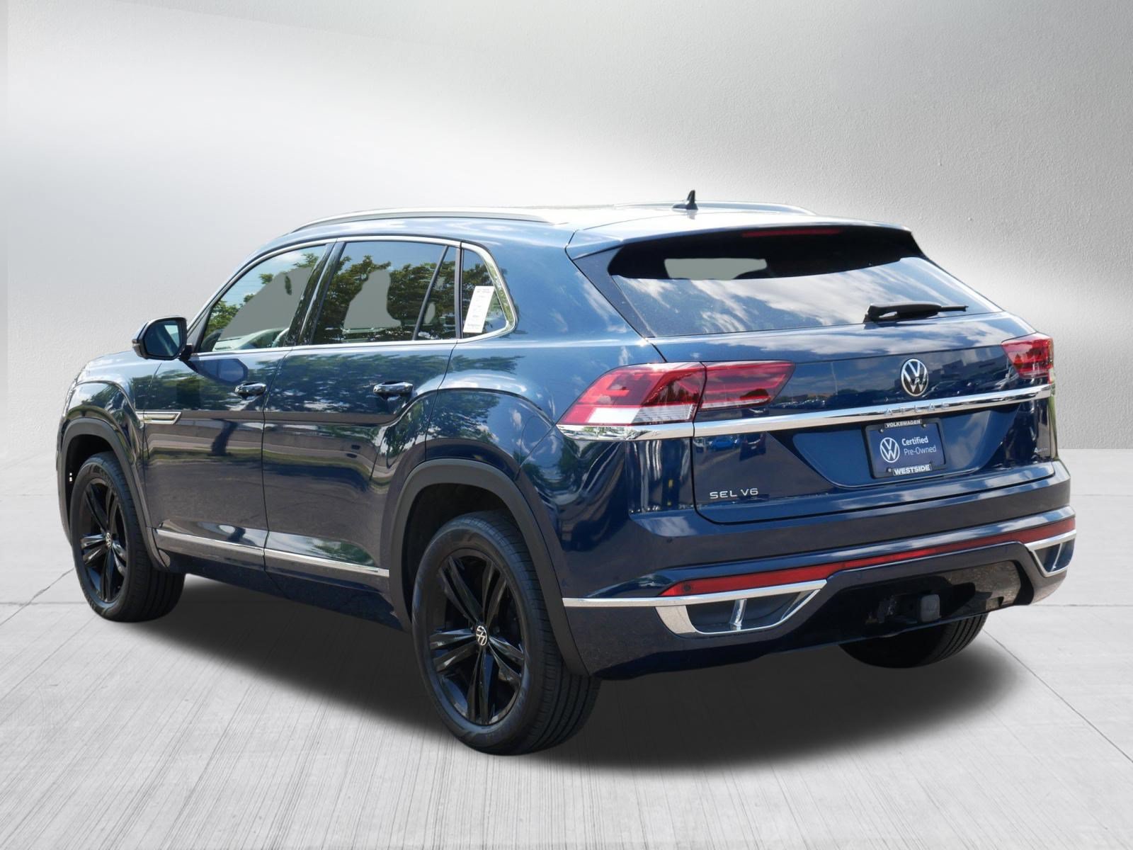 Certified 2023 Volkswagen Atlas Cross Sport SEL Premium R-Line AWD/4WD image 5