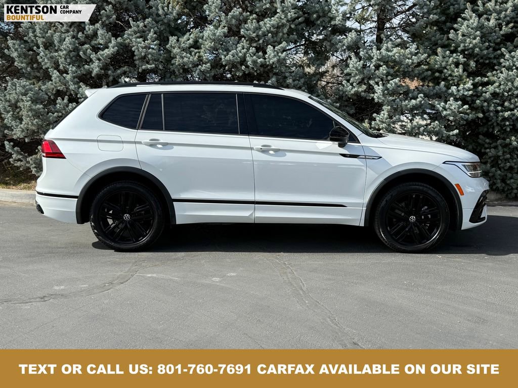 Used 2022 Volkswagen Tiguan SE R-Line image 10