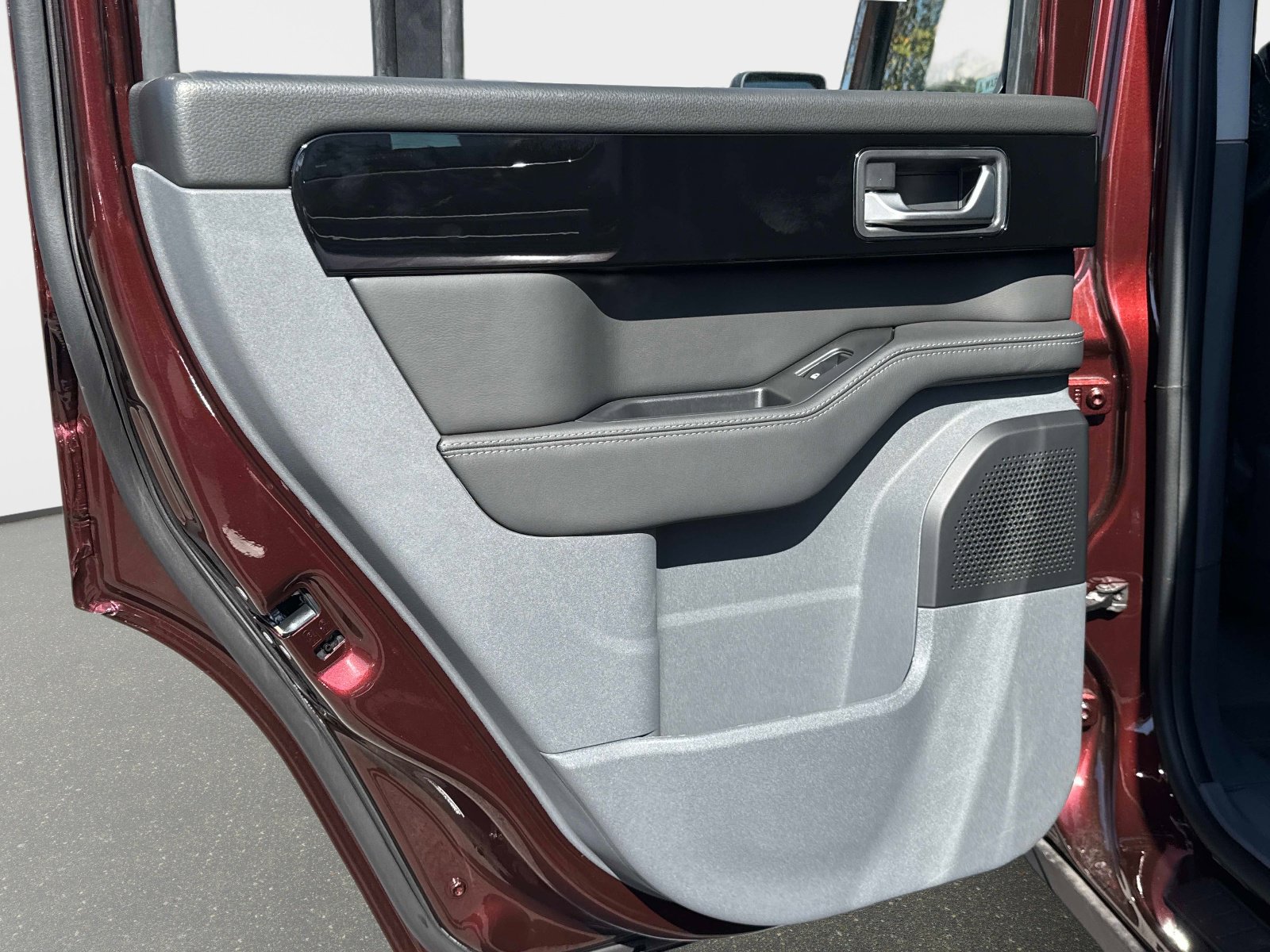 New 2025 INEOS Grenadier Fieldmaster Edition image 10