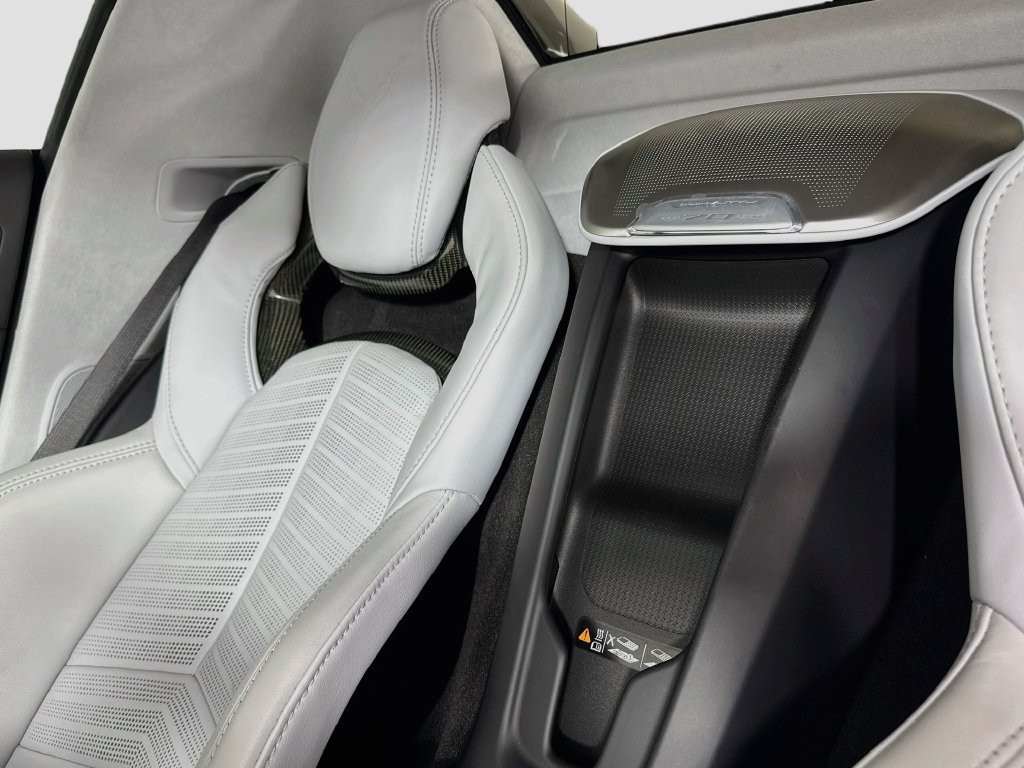 Used 2023 Chevrolet Corvette Z06 RWD image 31