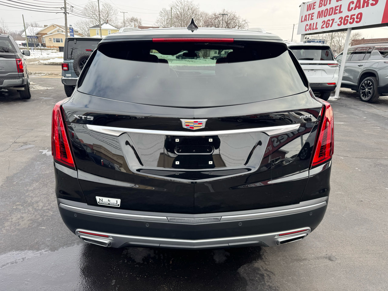 Used 2025 Cadillac XT5 Premium Luxury image 6