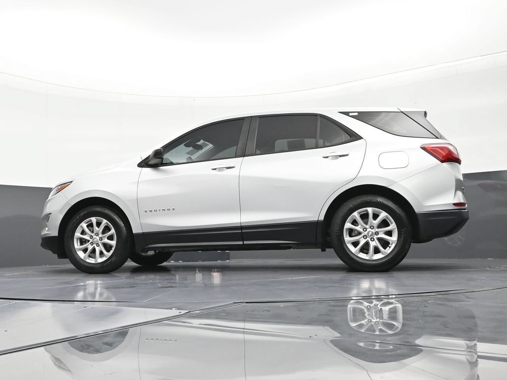 Used 2020 Chevrolet Equinox LS FWD image 21