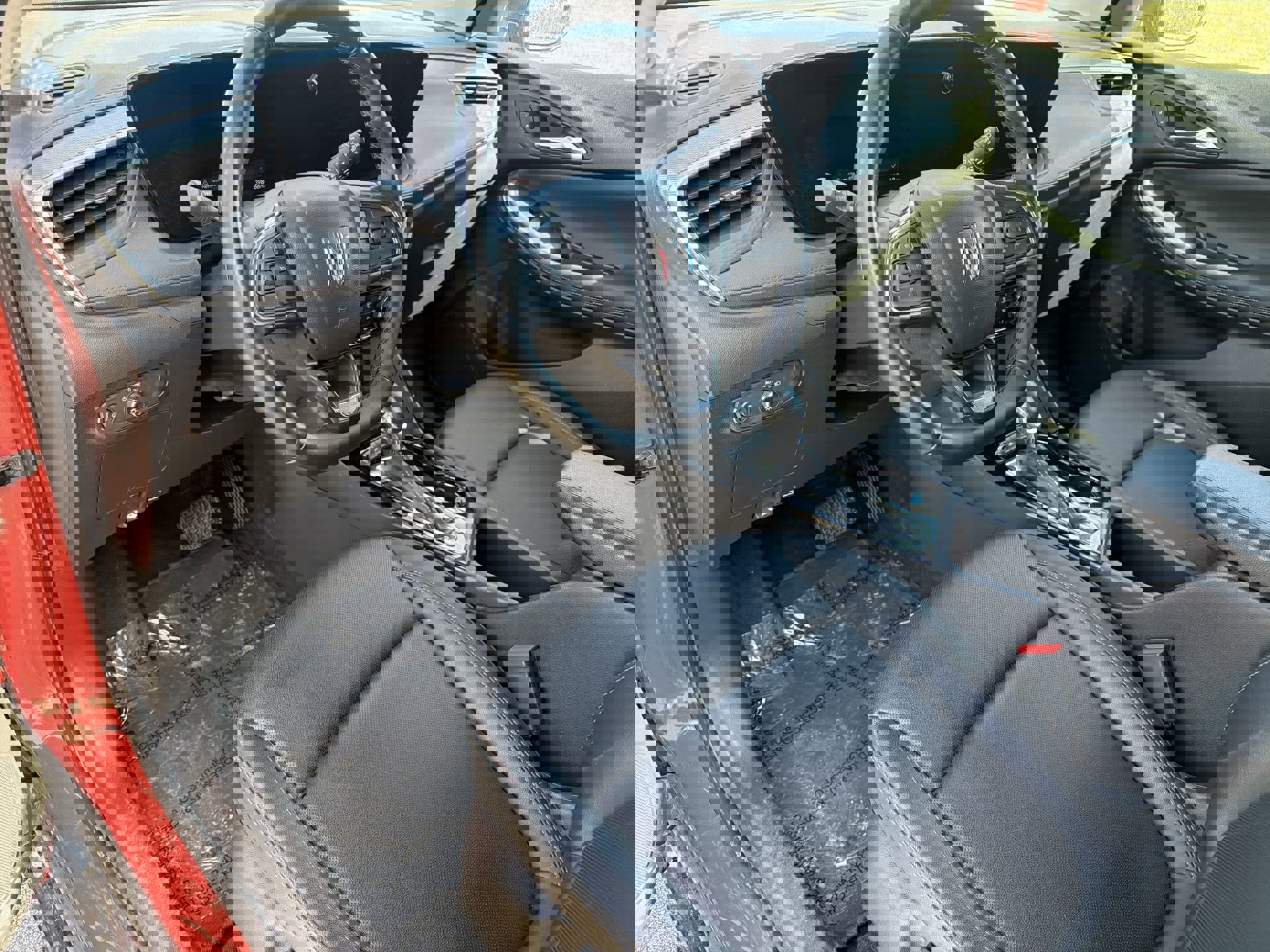 Certified 2024 Buick Encore GX Sport Touring AWD/4WD image 17