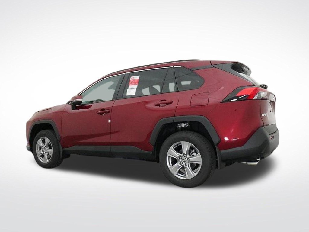 Used 2025 Toyota RAV4 XLE w/ Convenience Package FWD image 24
