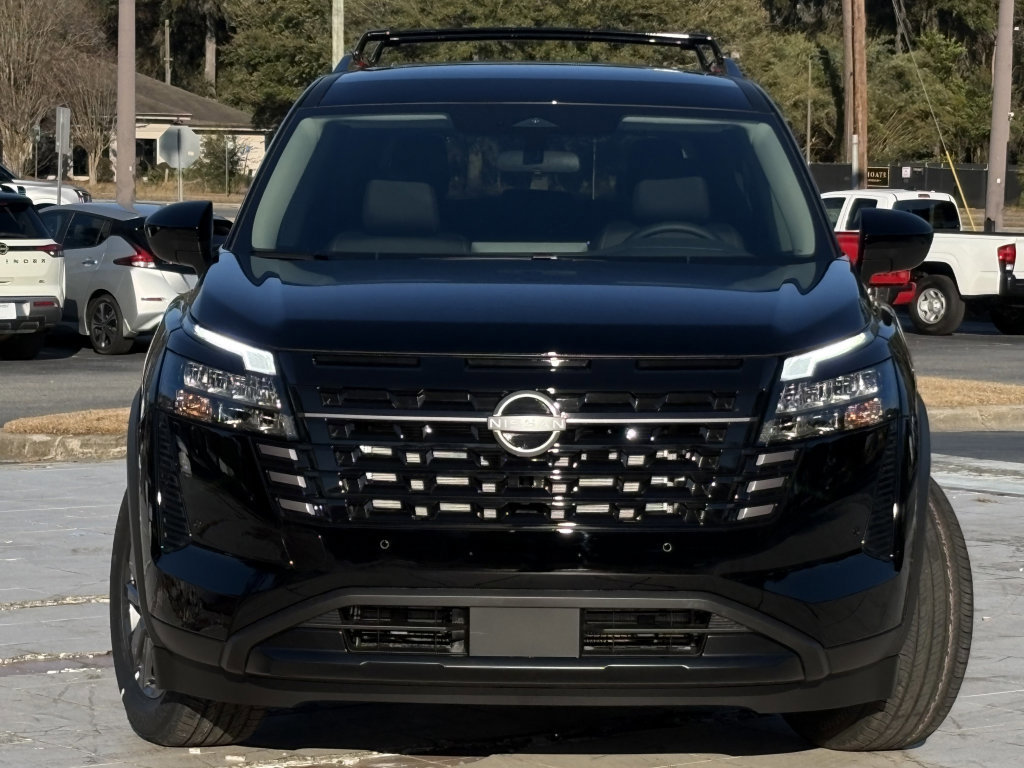 New 2026 Nissan Pathfinder SL FWD image 2