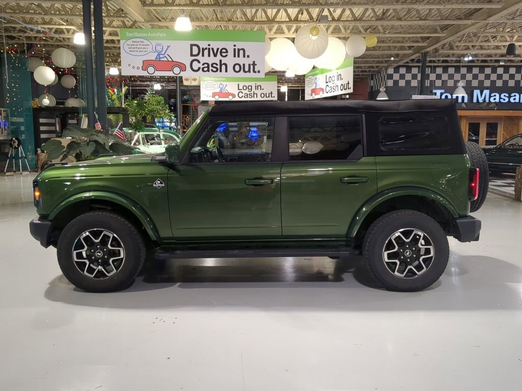 Used 2023 Ford Bronco Outer Banks AWD/4WD image 11