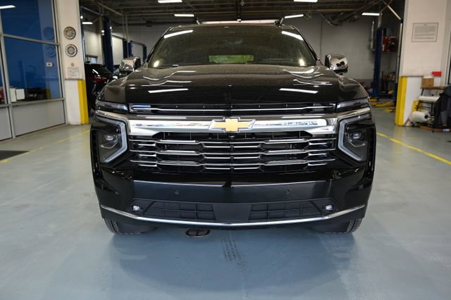 New 2026 Chevrolet Suburban Premier AWD/4WD image 2