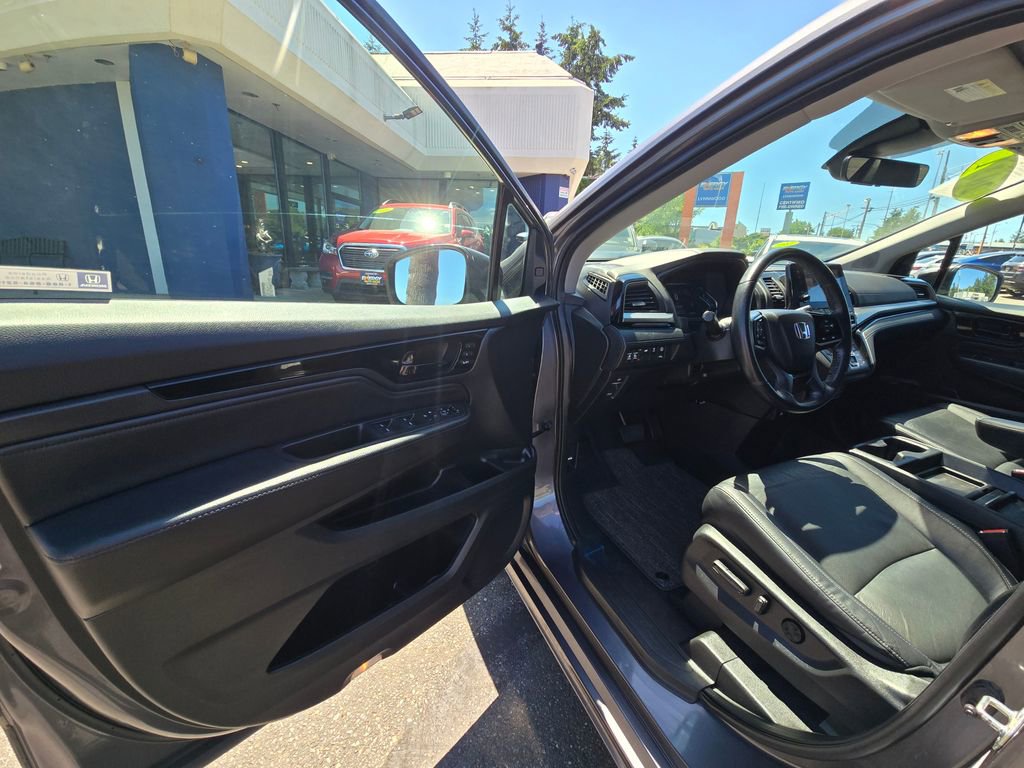 Used 2021 Honda Odyssey Touring image 19