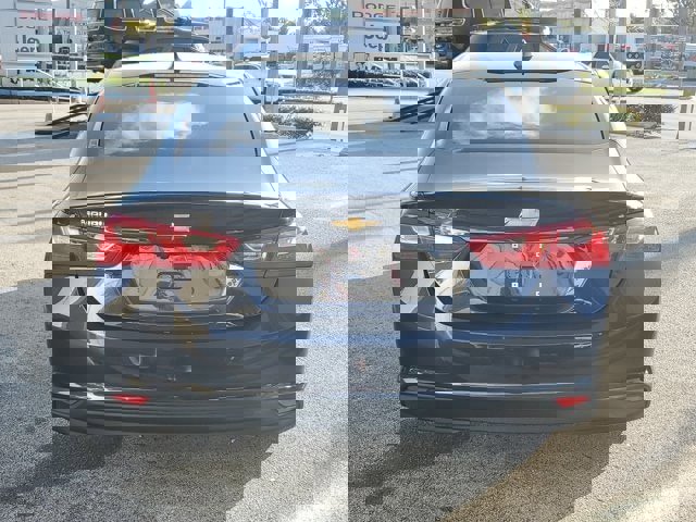 Used 2022 Chevrolet Malibu LS image 6