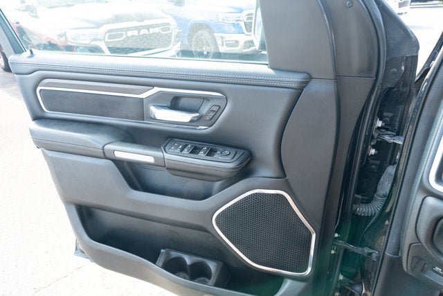 Used 2025 RAM 1500 Laramie AWD/4WD image 28