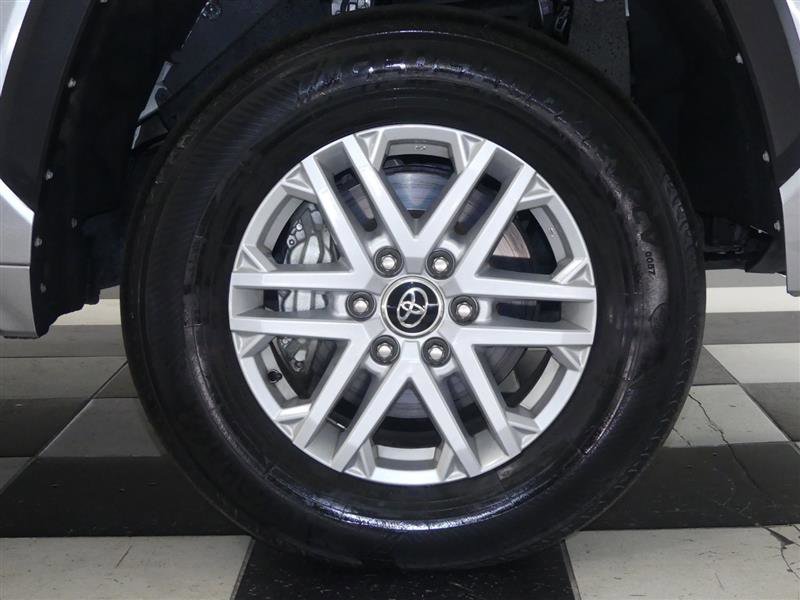 Used 2022 Toyota Tundra SR5 image 31