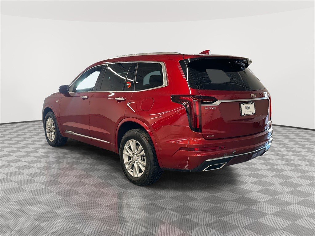 Certified 2024 Cadillac XT6 Luxury image 6