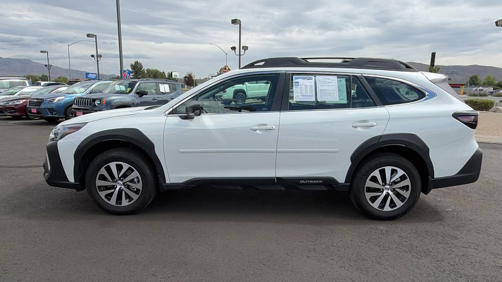 Certified 2025 Subaru Outback AWD/4WD image 6