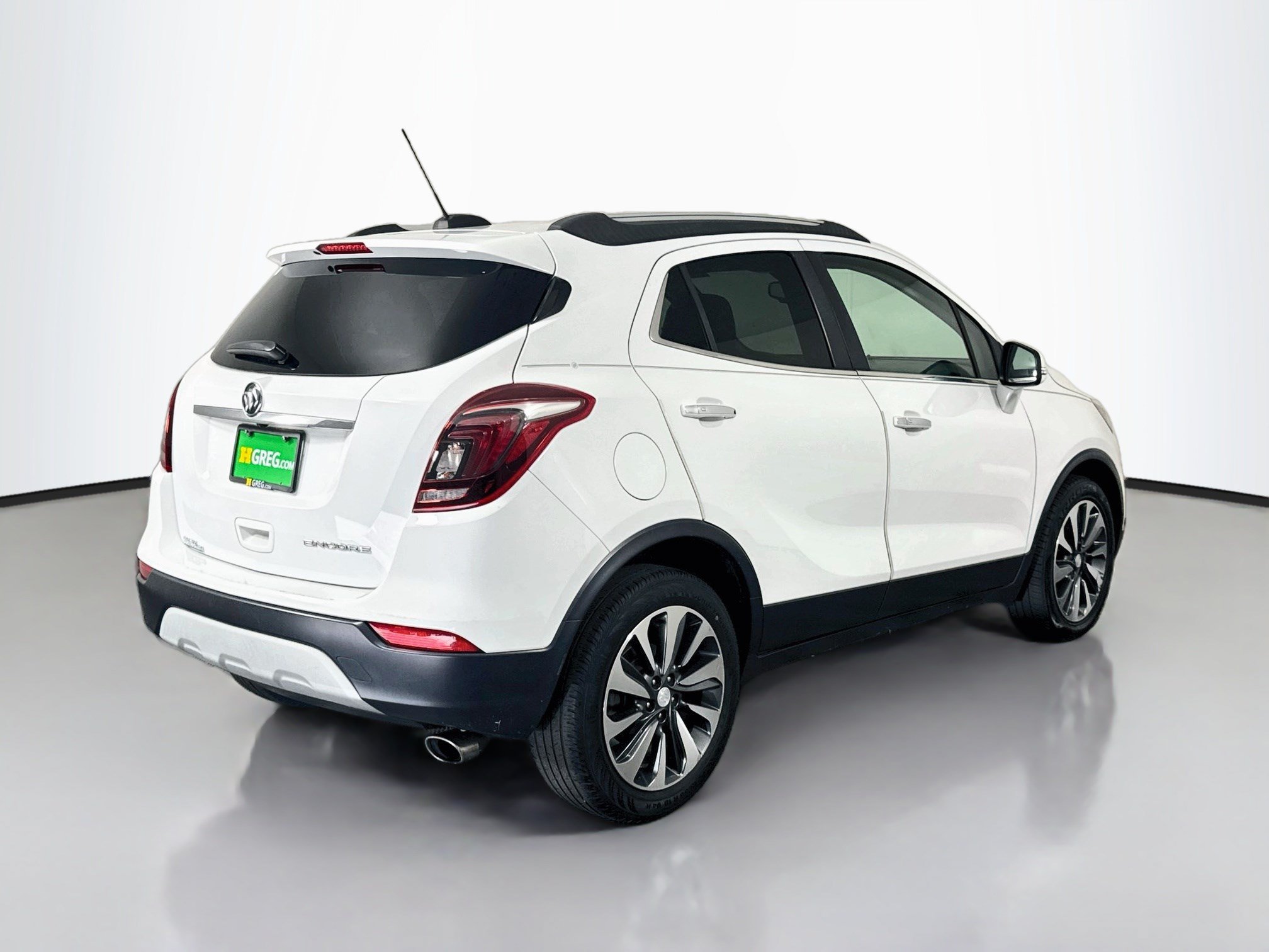 Used 2019 Buick Encore Essence FWD image 10