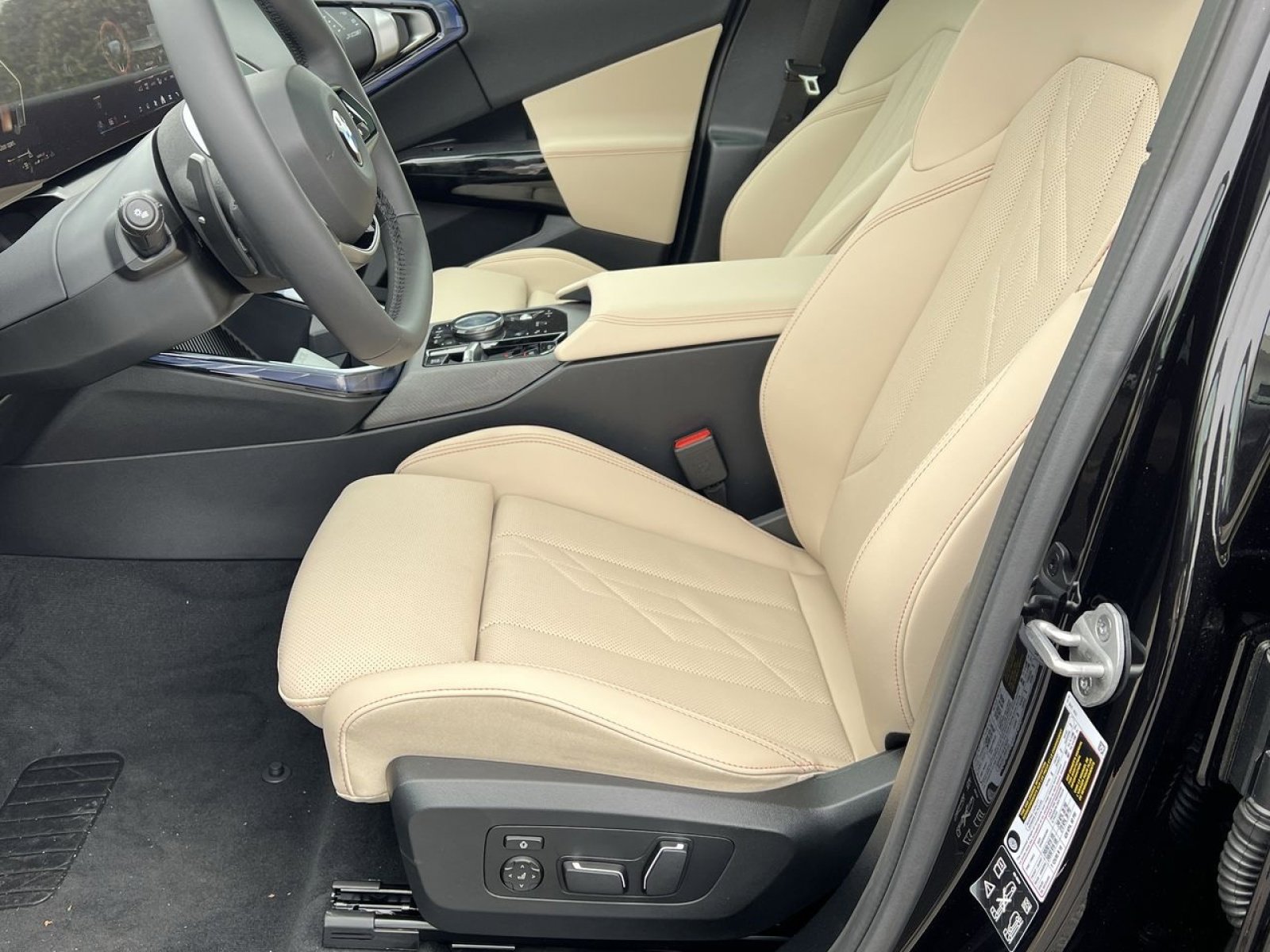 New 2026 BMW X3 xDrive30 image 13