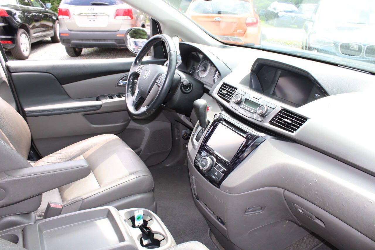 Used 2017 Honda Odyssey EX-L image 12