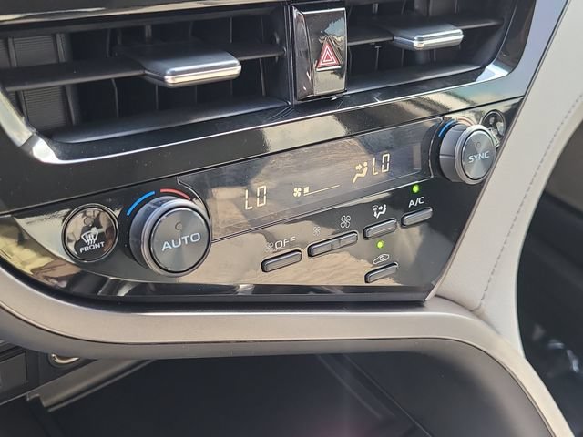Used 2023 Toyota Camry SE w/ Convenience Package FWD image 30