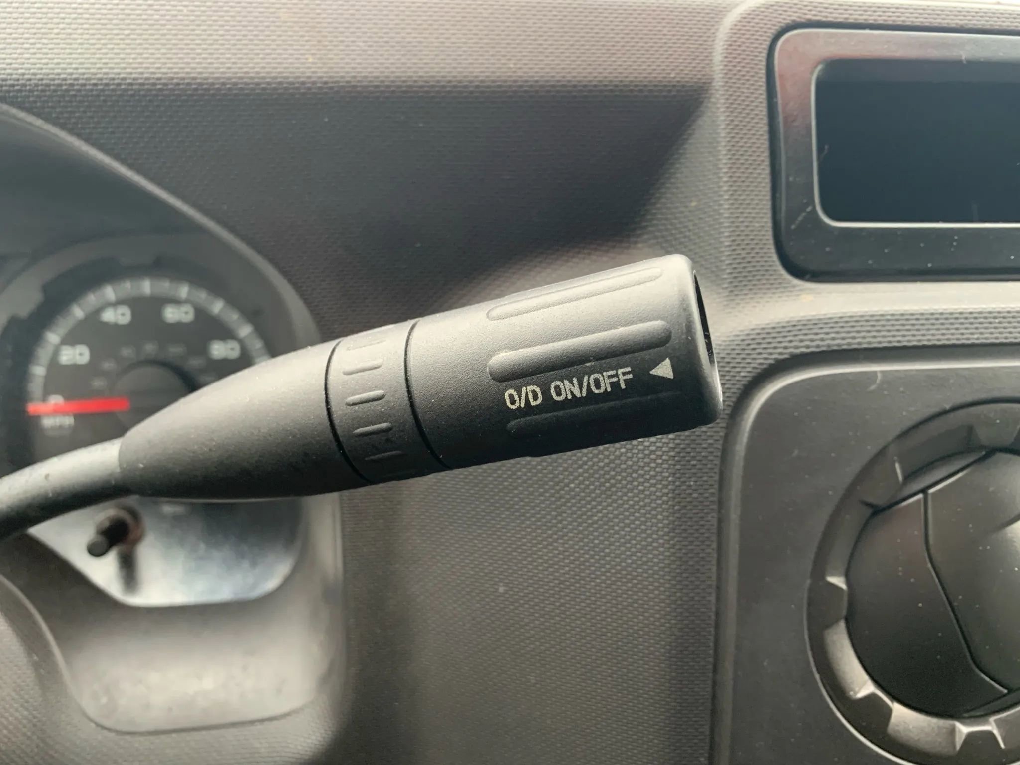 Used 2014 Ford E-350 and Econoline 350 Extended Super Duty w/ Insulation Package image 15