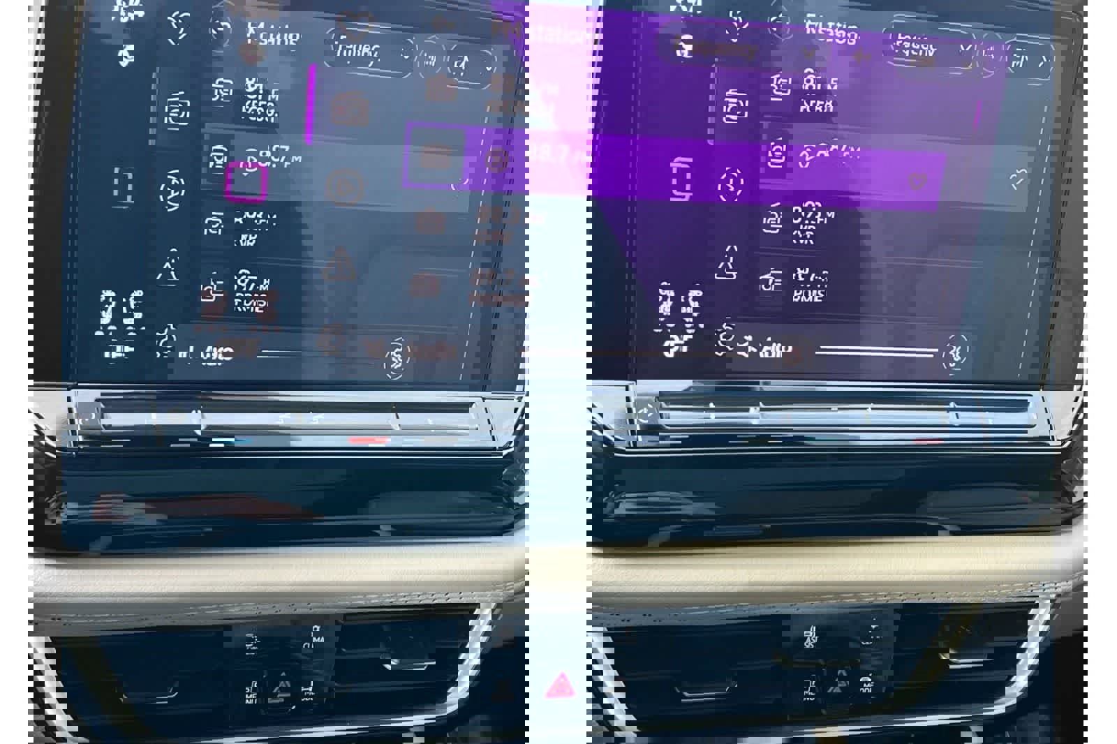 Used 2024 Volkswagen Atlas SEL Premium R-Line image 24