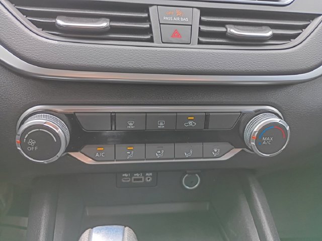 Used 2020 Nissan Altima 2.5 S FWD image 4