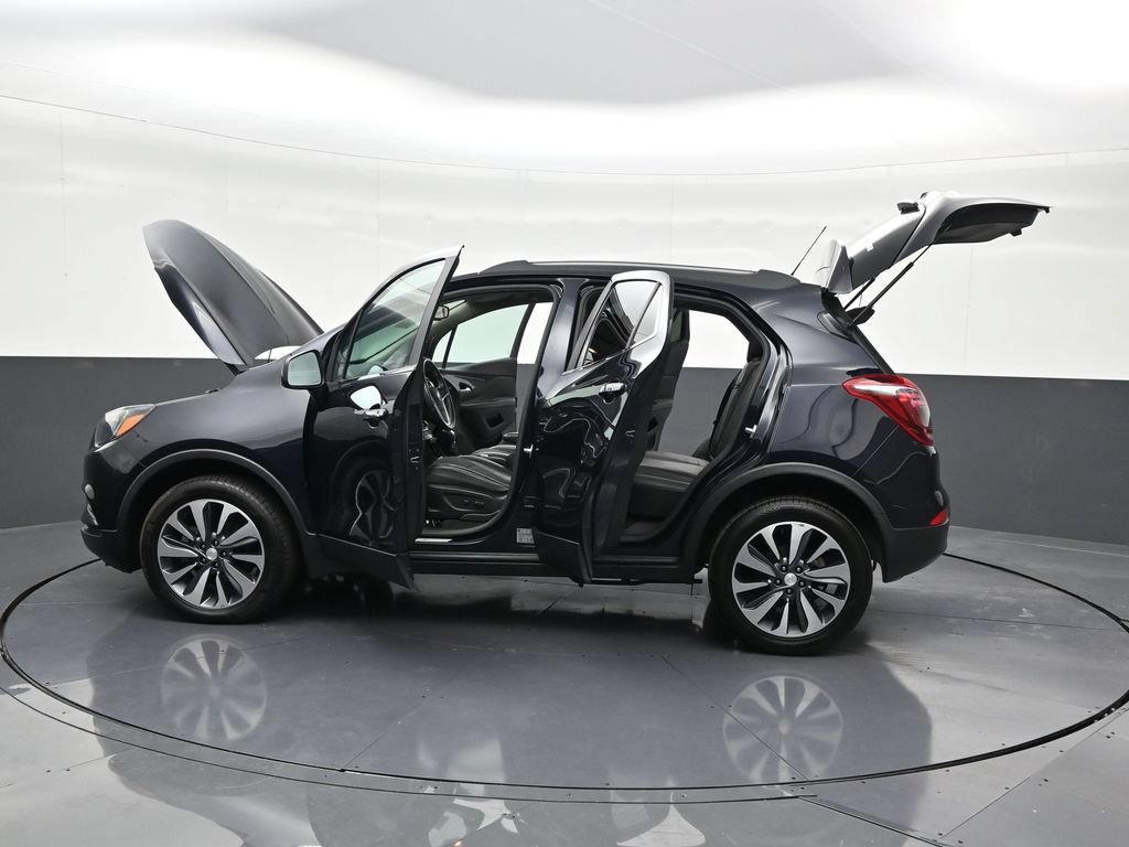 Used 2022 Buick Encore Preferred w/ Safety Package AWD/4WD image 33
