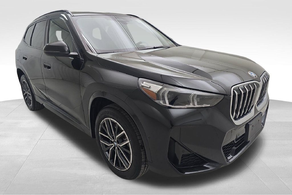 Certified 2026 BMW X1 xDrive28i w/ M Sport Package AWD/4WD image 2